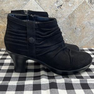 Dansko booties 39